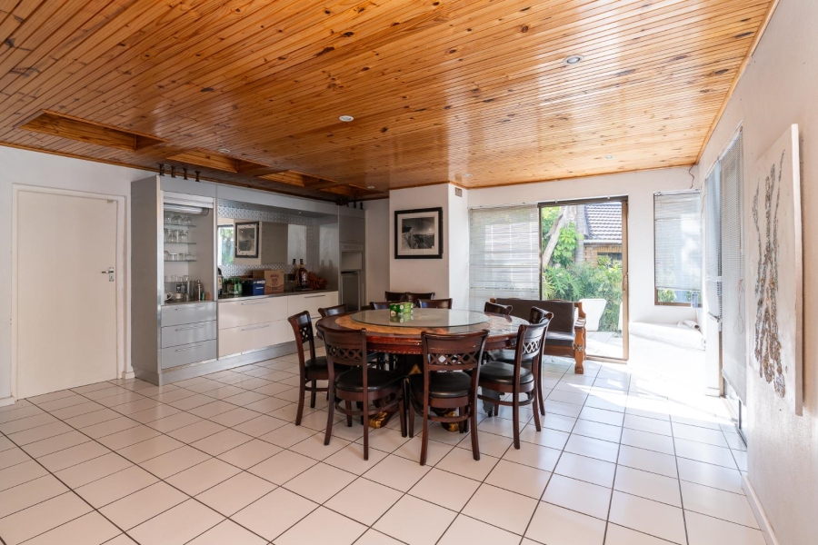 6 Bedroom Property for Sale in Welgelegen Western Cape